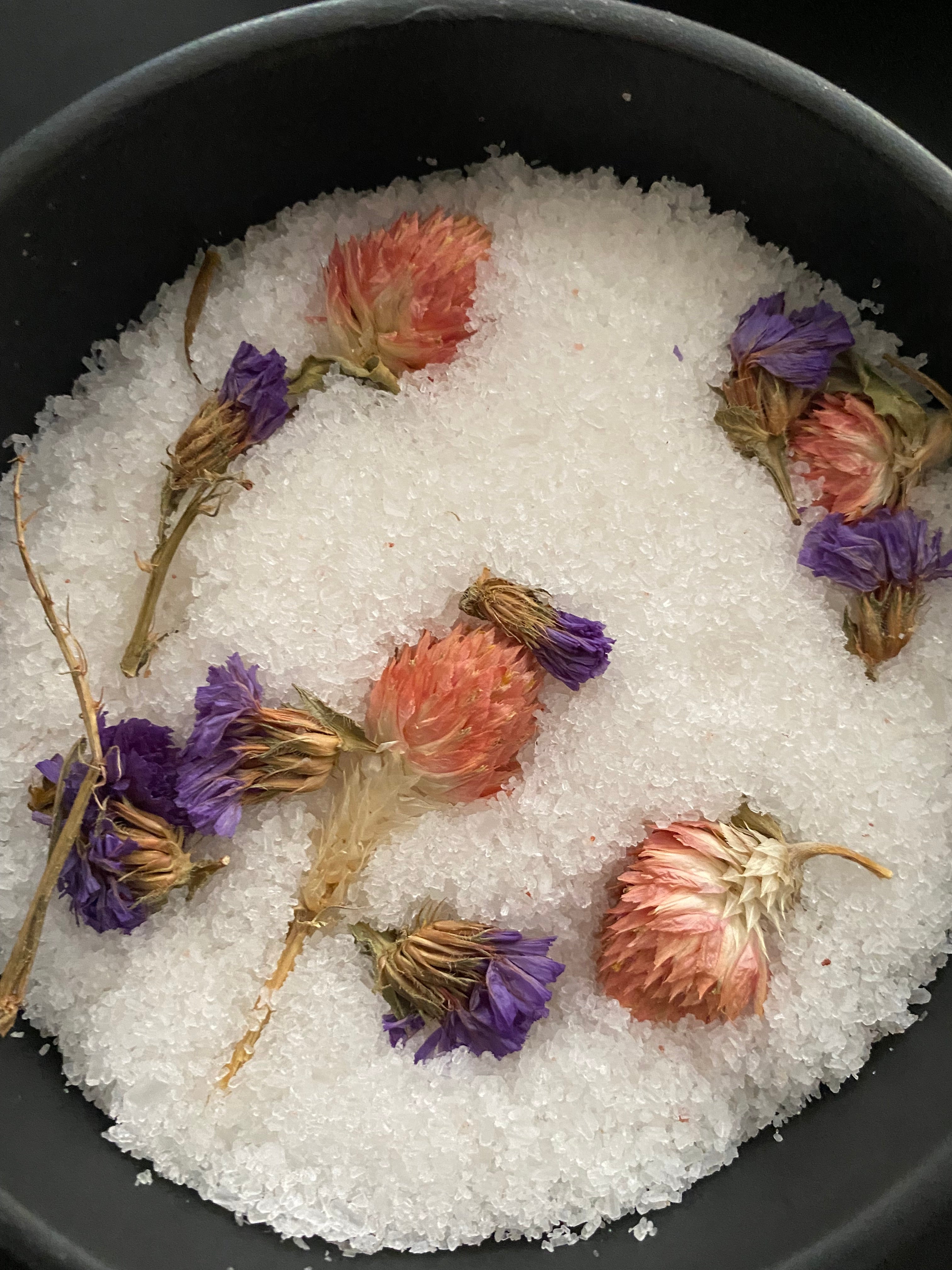 Dead Sea Salt Epsom Salt Pink Sea Salt Lemon Essential Oil Coconut Shae Butter and Olive Oils 2 of the 4 Canisters has Lemon Essential Oil