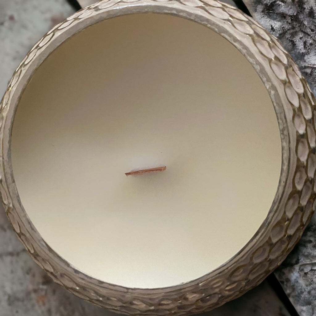 Candle has Invigorating scents of Lemon Baby Red Grapefruit Clementine Lime Blood Orange and Sweet Orange Tangerine Lavender Clove Spearmint Geranium Marjoram Essential Oils with Blends of Black Tea Scent Notes Nutmeg All Spice Ginger Pumpkin and Cassia for a Chai and Pumpkin and Chai Smell with All-Natural Soy Wax with Wooden Wick for Natural Clean Burn.